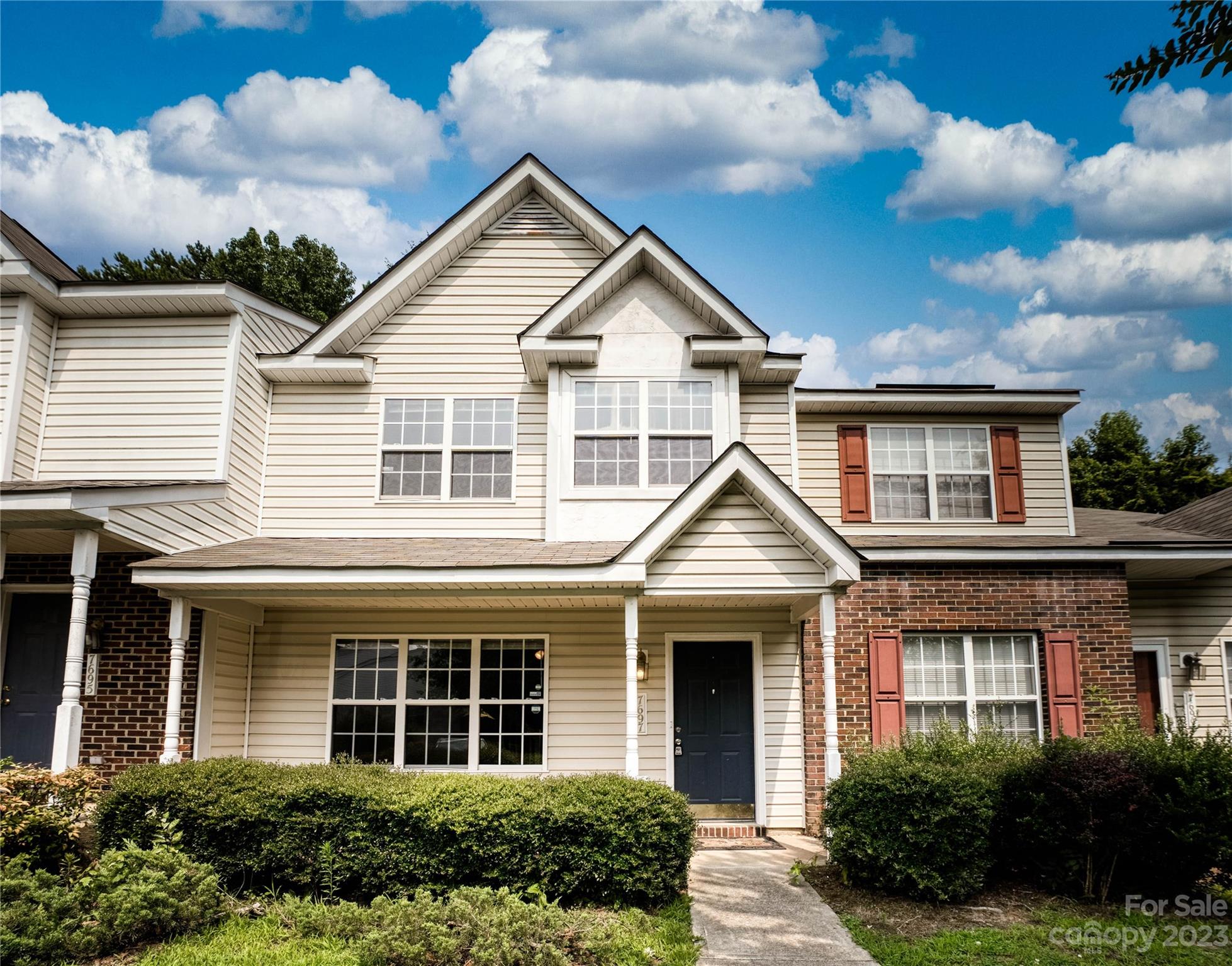 7697 Petrea Lane Charlotte NC 28227