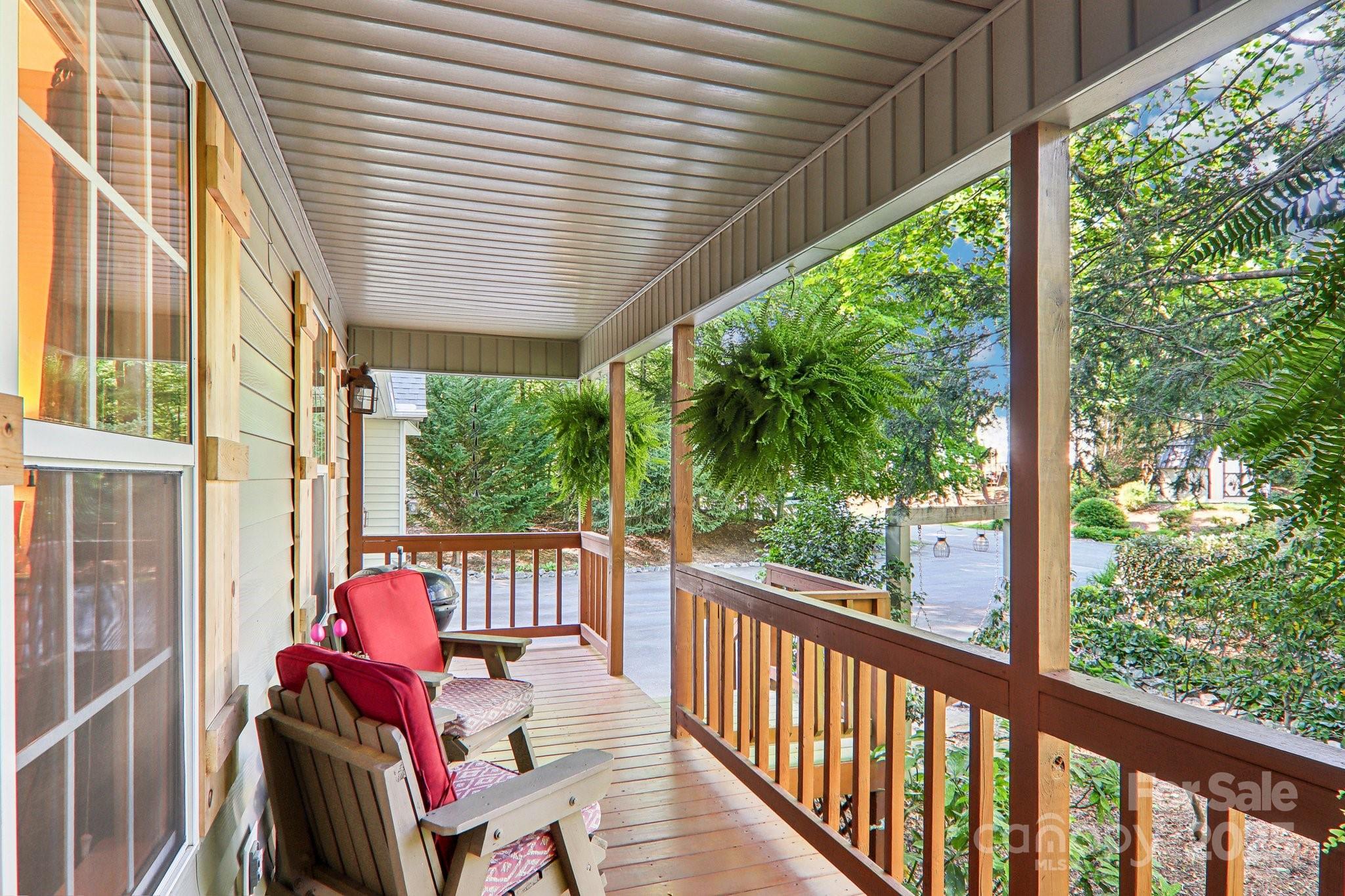 123 Brandymill Loop Etowah NC 28729