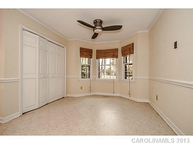 4117 Meadowridge Drive Charlotte NC 28226