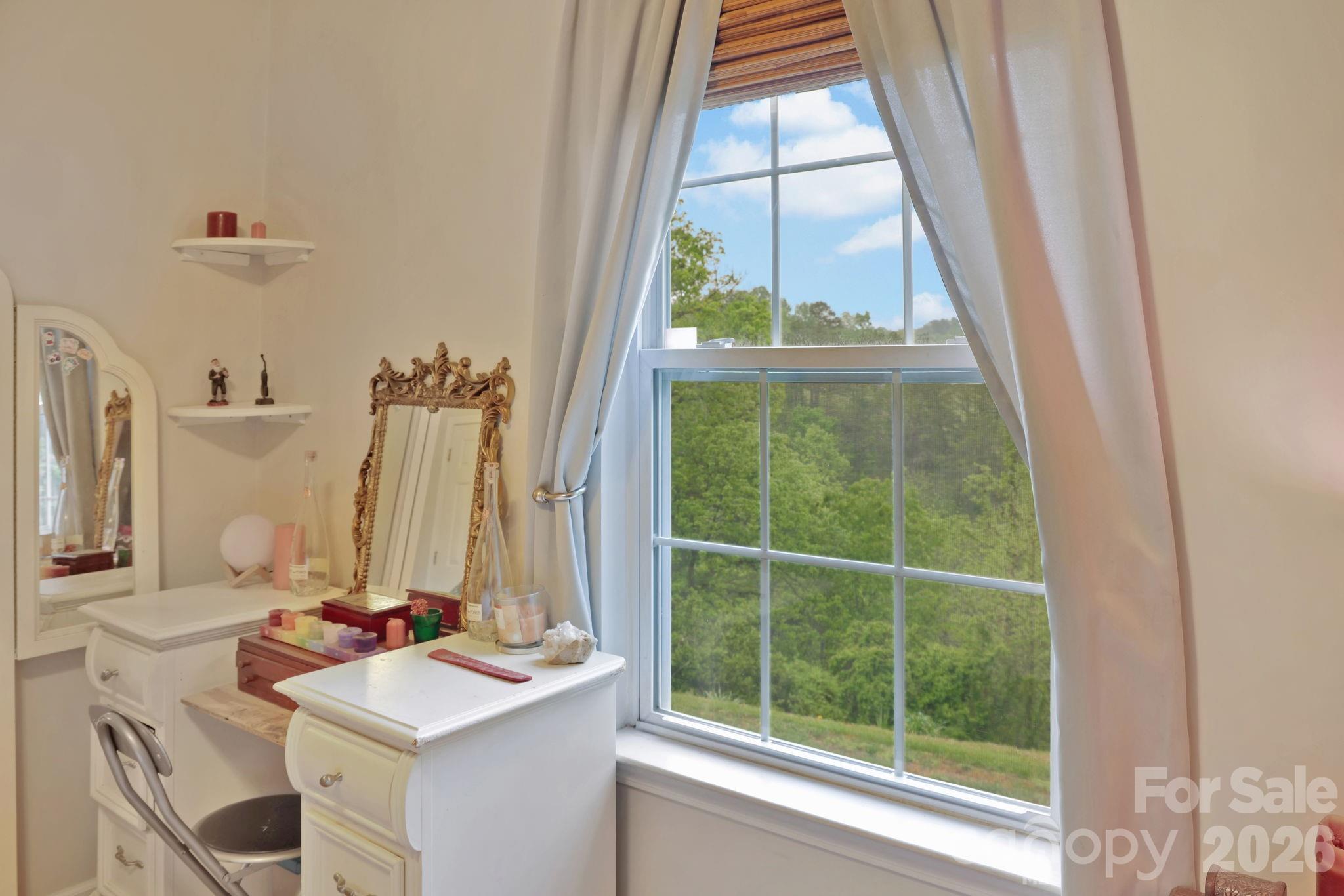 1798 New Stock Road Weaverville NC 28787