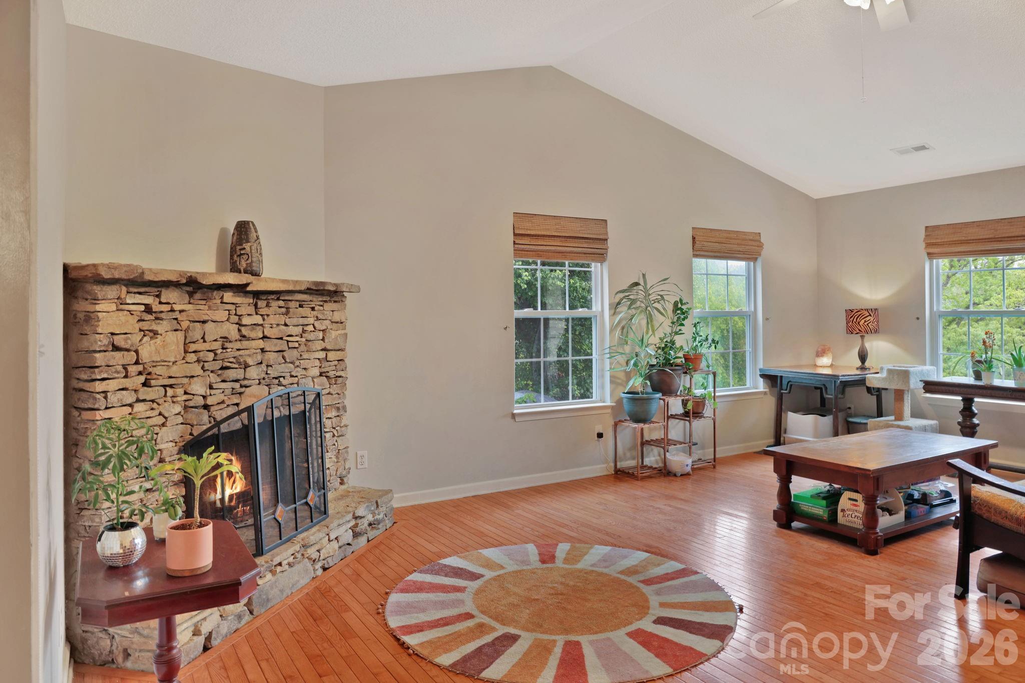 1798 New Stock Road Weaverville NC 28787