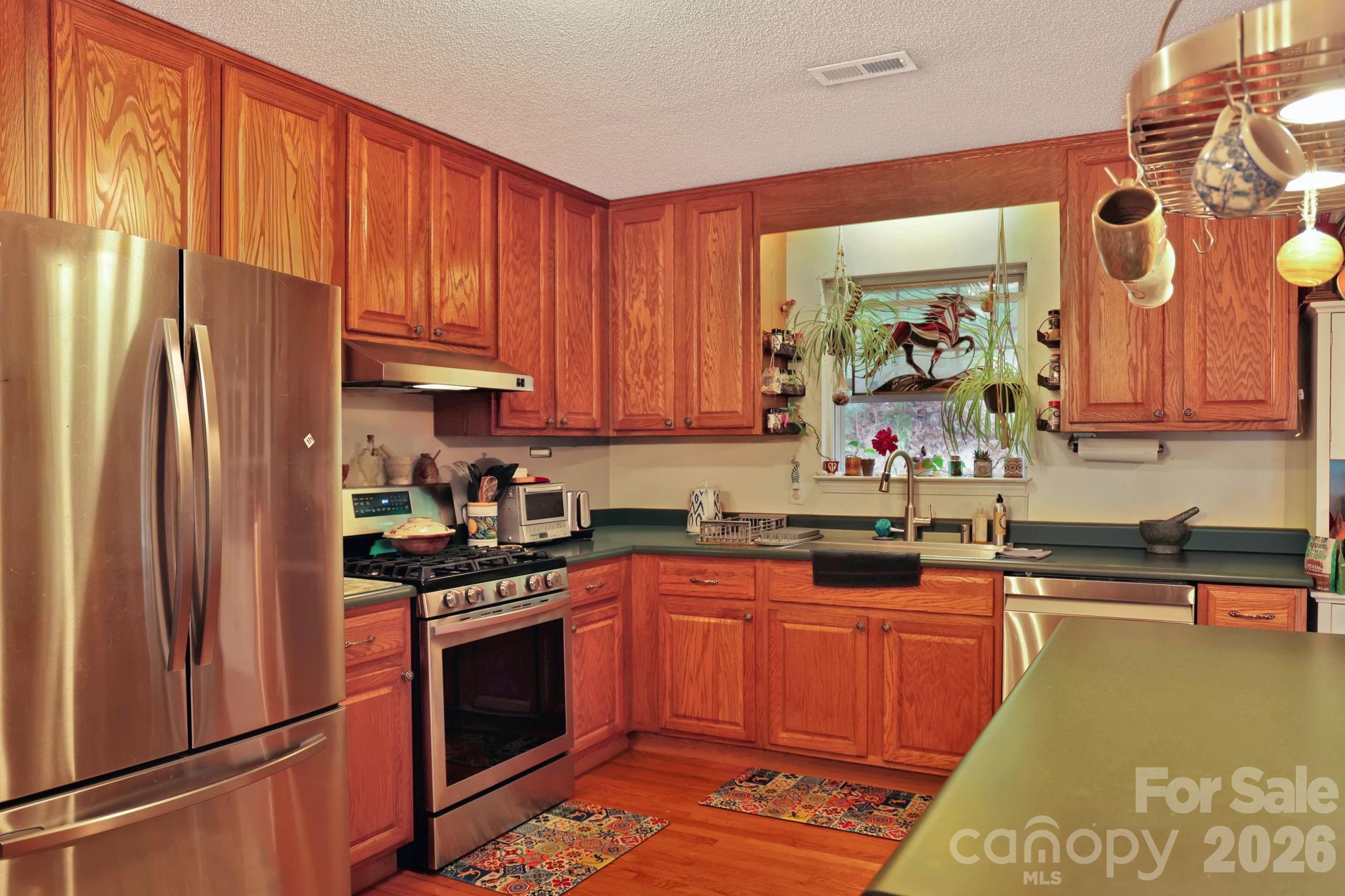 1798 New Stock Road Weaverville NC 28787