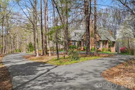 212 Deerchase Road Shelby NC 28150
