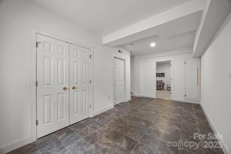 50 S Griffing Boulevard Asheville NC 28804