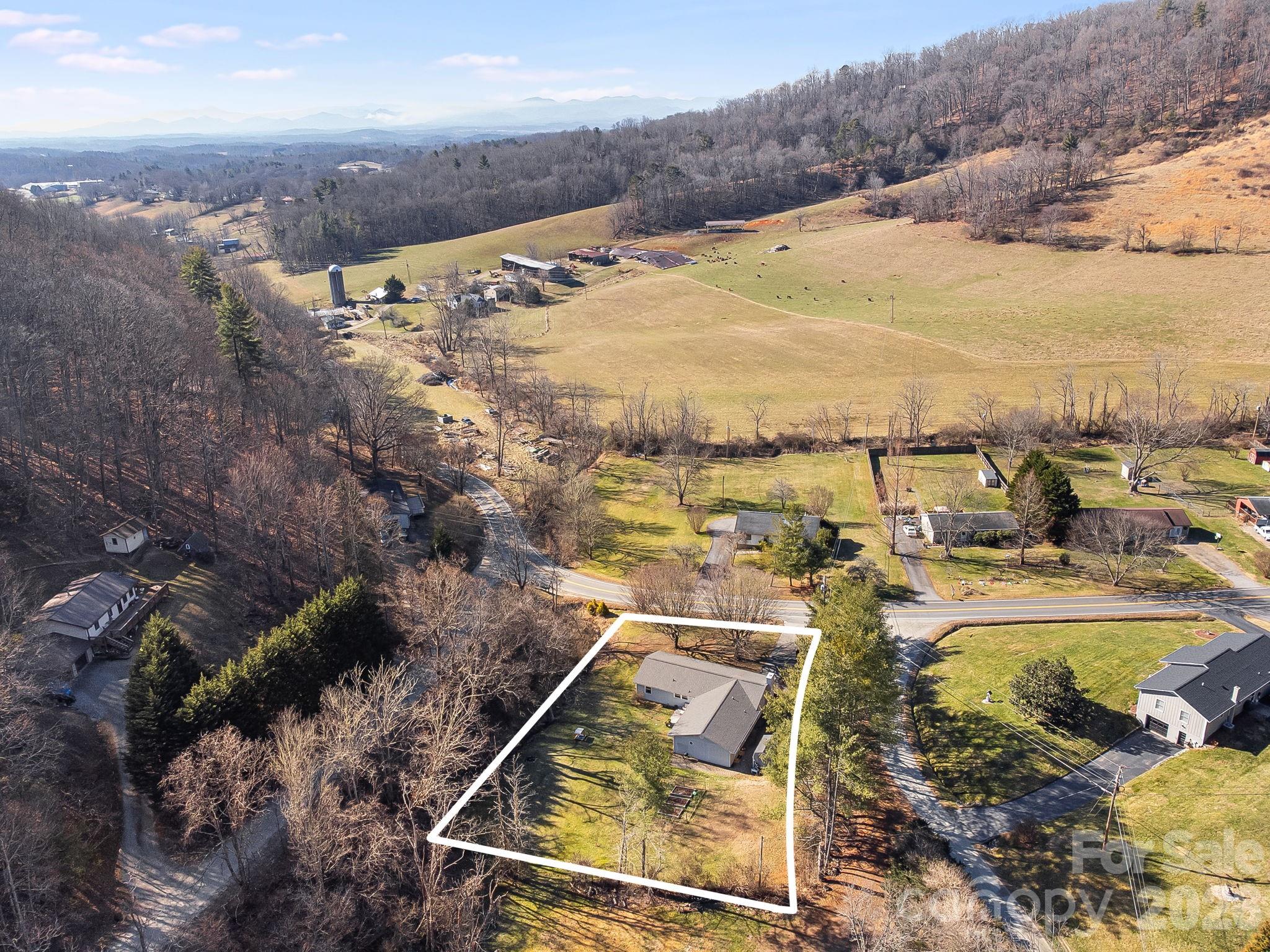1590 Bruce Road Mars Hill NC 28754