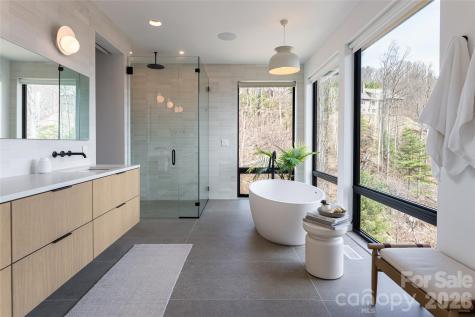 86 Rambling Ridge Road Asheville NC 28804