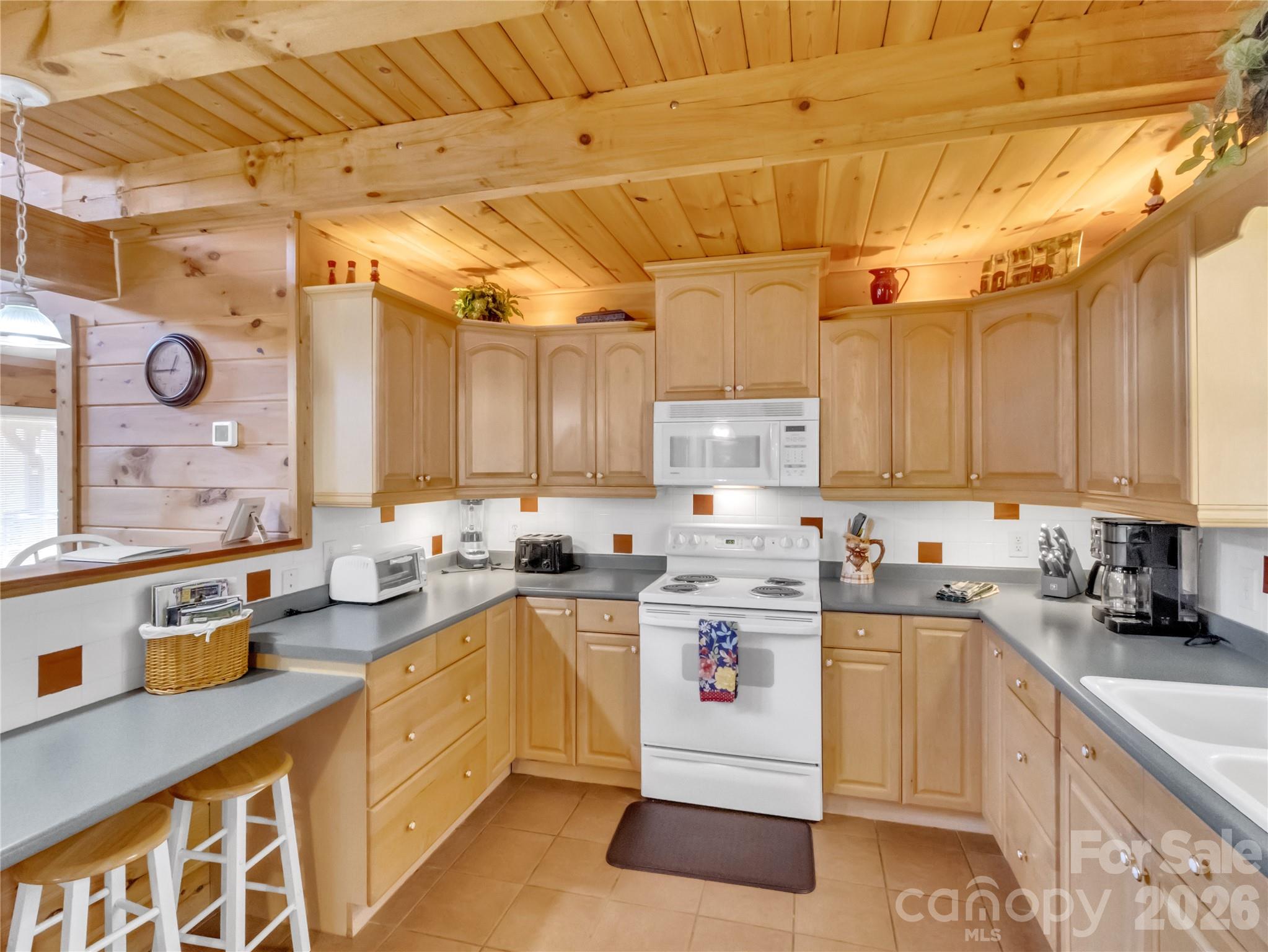 30 Edgewater Lane Maggie Valley NC 28751