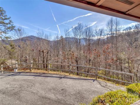 30 Edgewater Lane Maggie Valley NC 28751