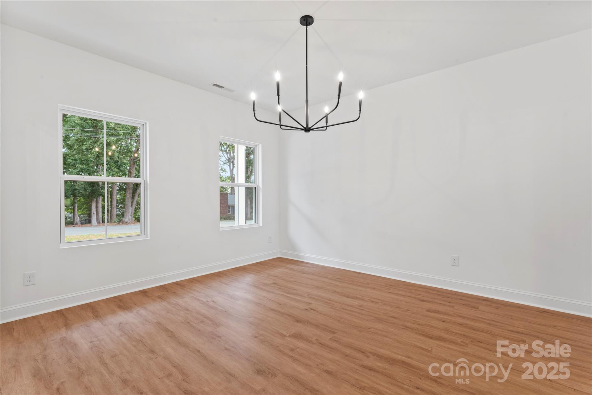 329 Henderson Circle Harrisburg NC 28075