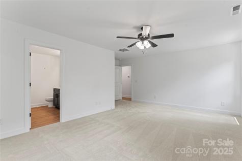 329 Henderson Circle Harrisburg NC 28075