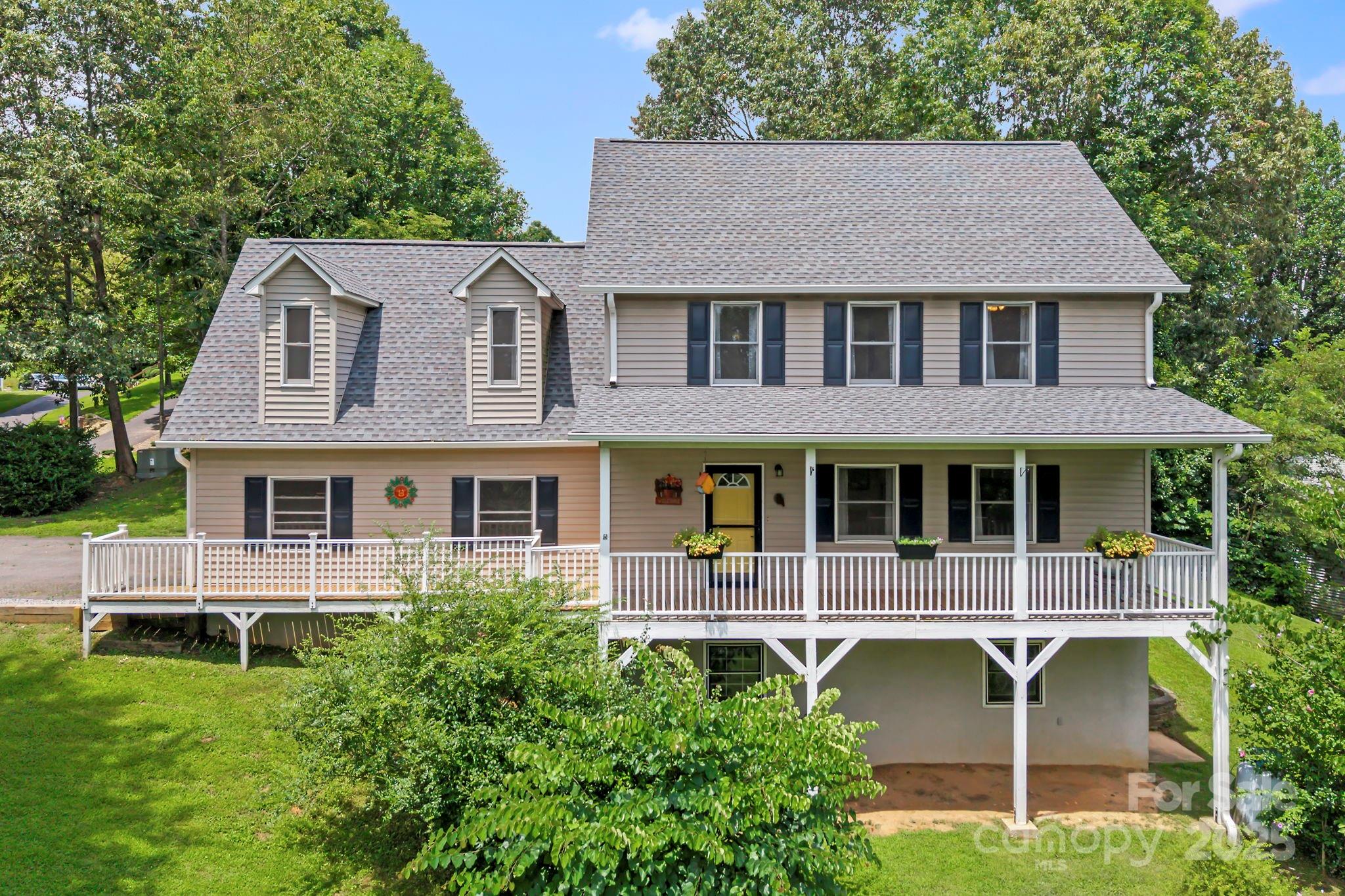 1 Countryside Lane Asheville NC 28804