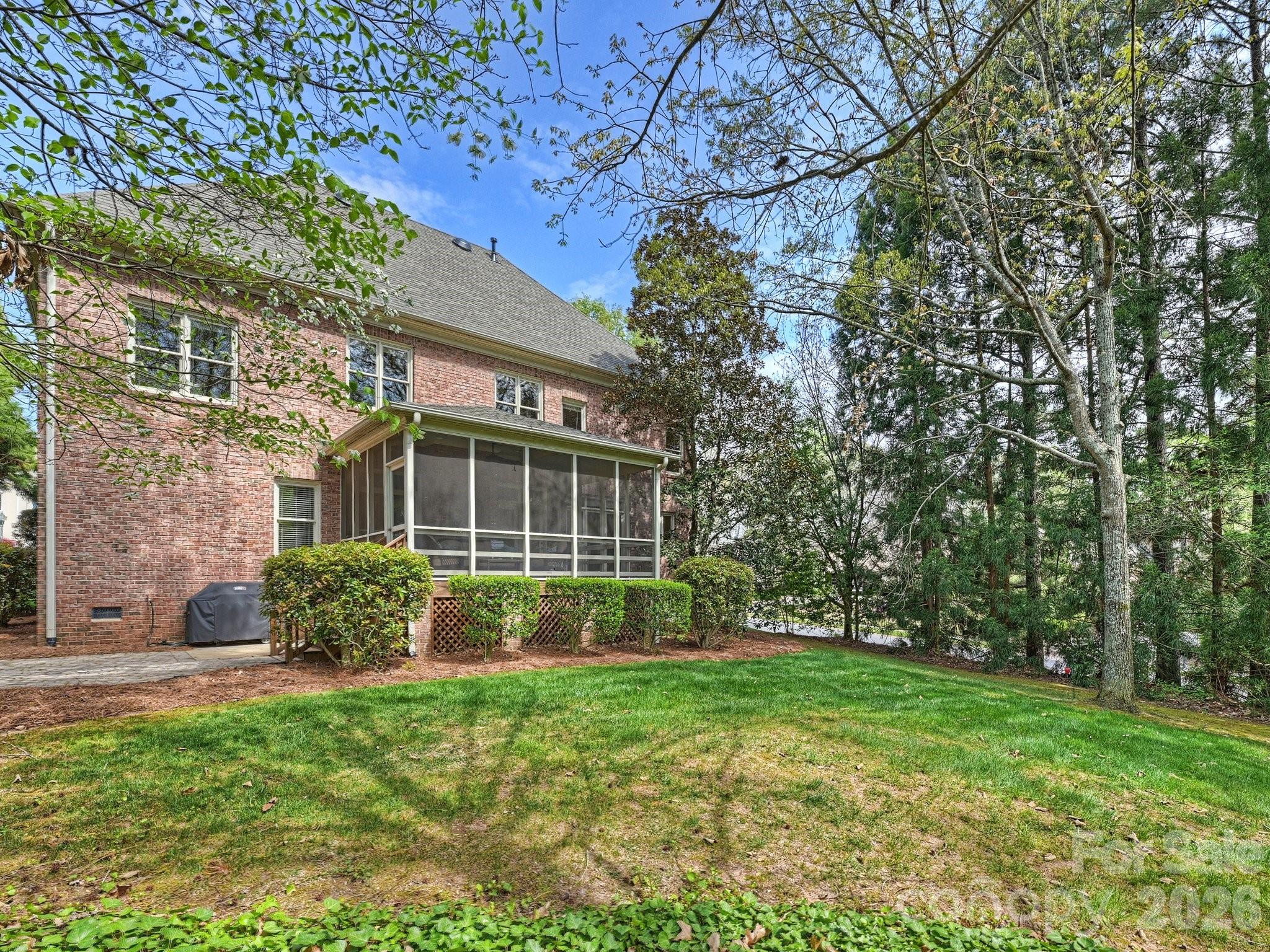 15619 Frohock Place Charlotte NC 28277