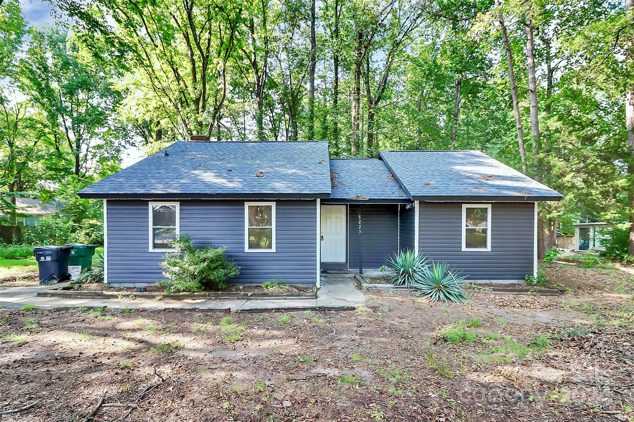 5223 Great Wagon Road Charlotte NC 28215