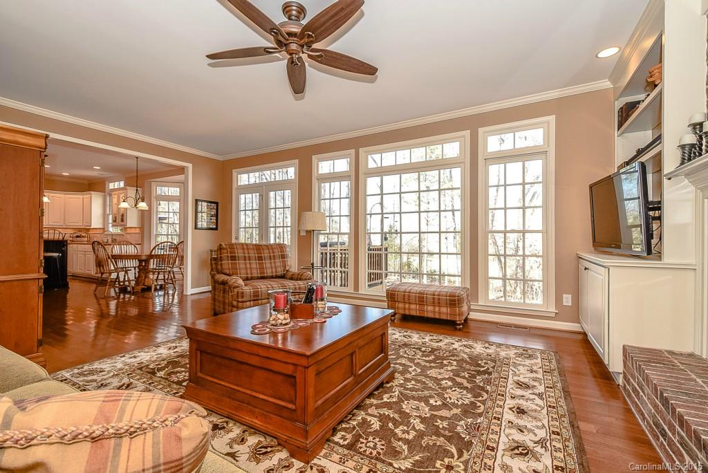 10355 Lady Candice Lane Charlotte NC 28270