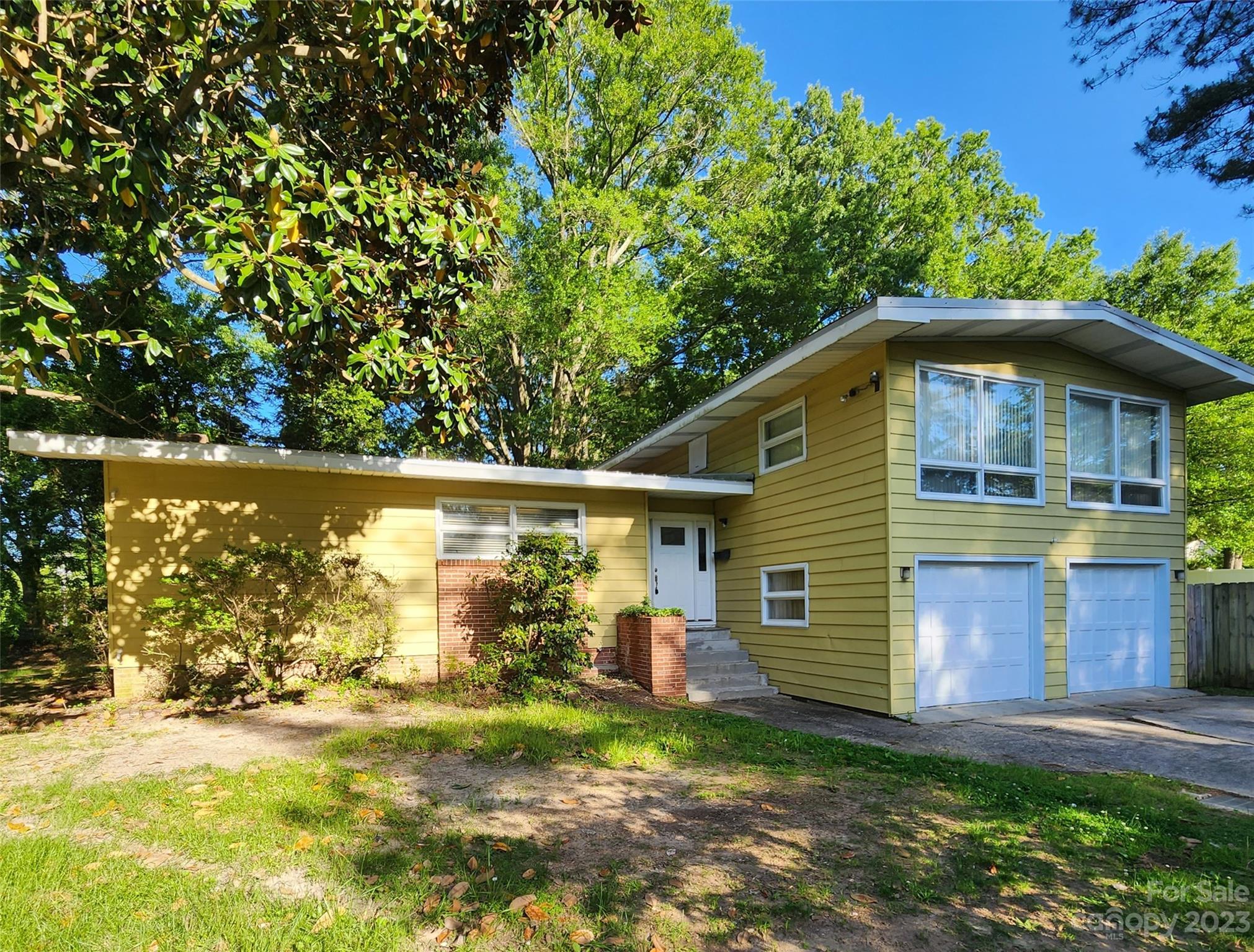 747 Saint Michaels Lane Gastonia NC 28052