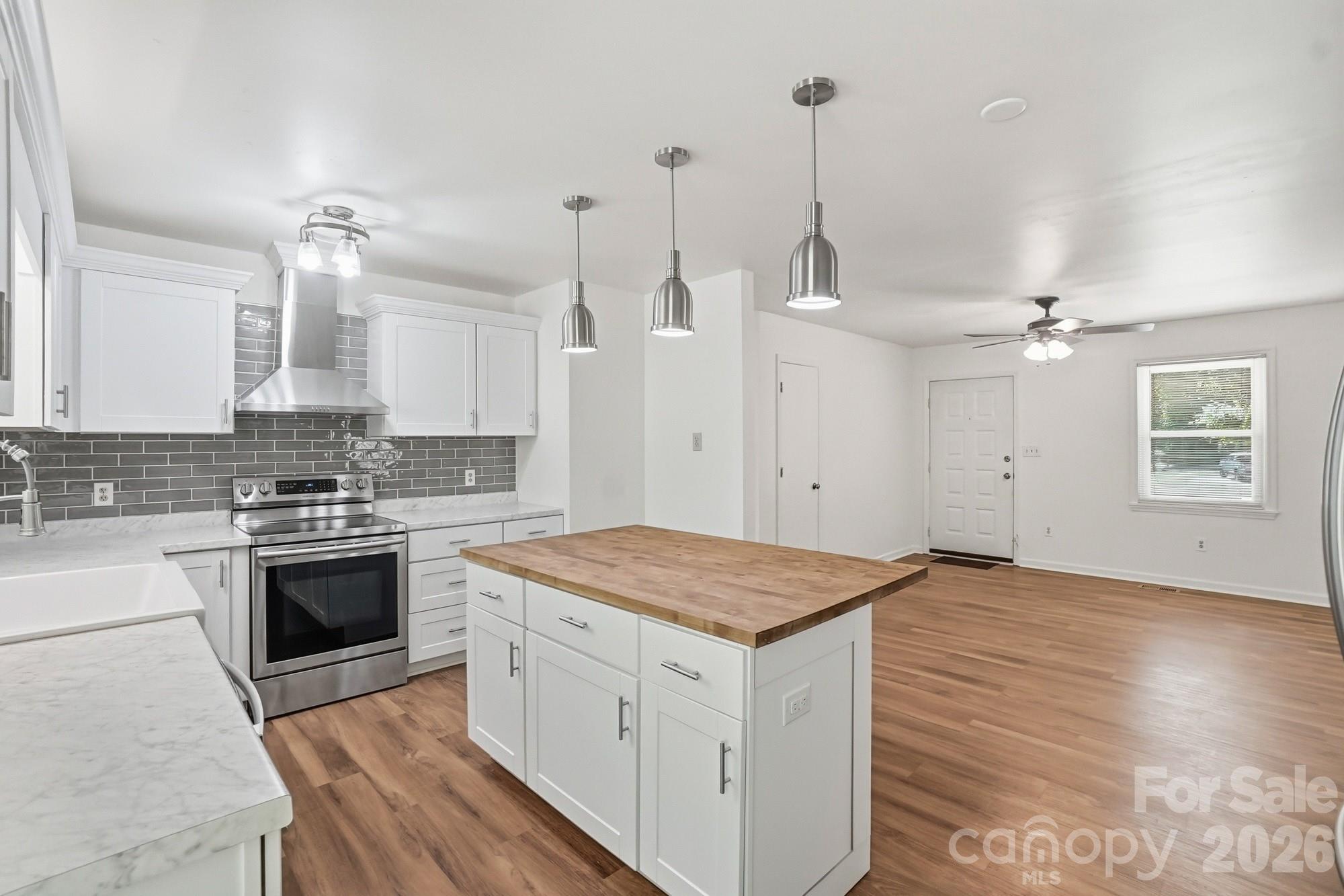 3444 N Oxford Street Claremont NC 28610