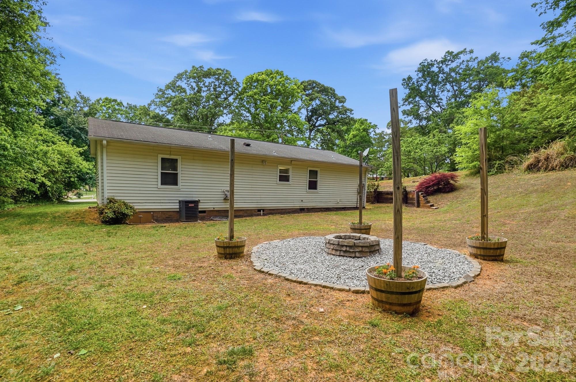 3444 N Oxford Street Claremont NC 28610