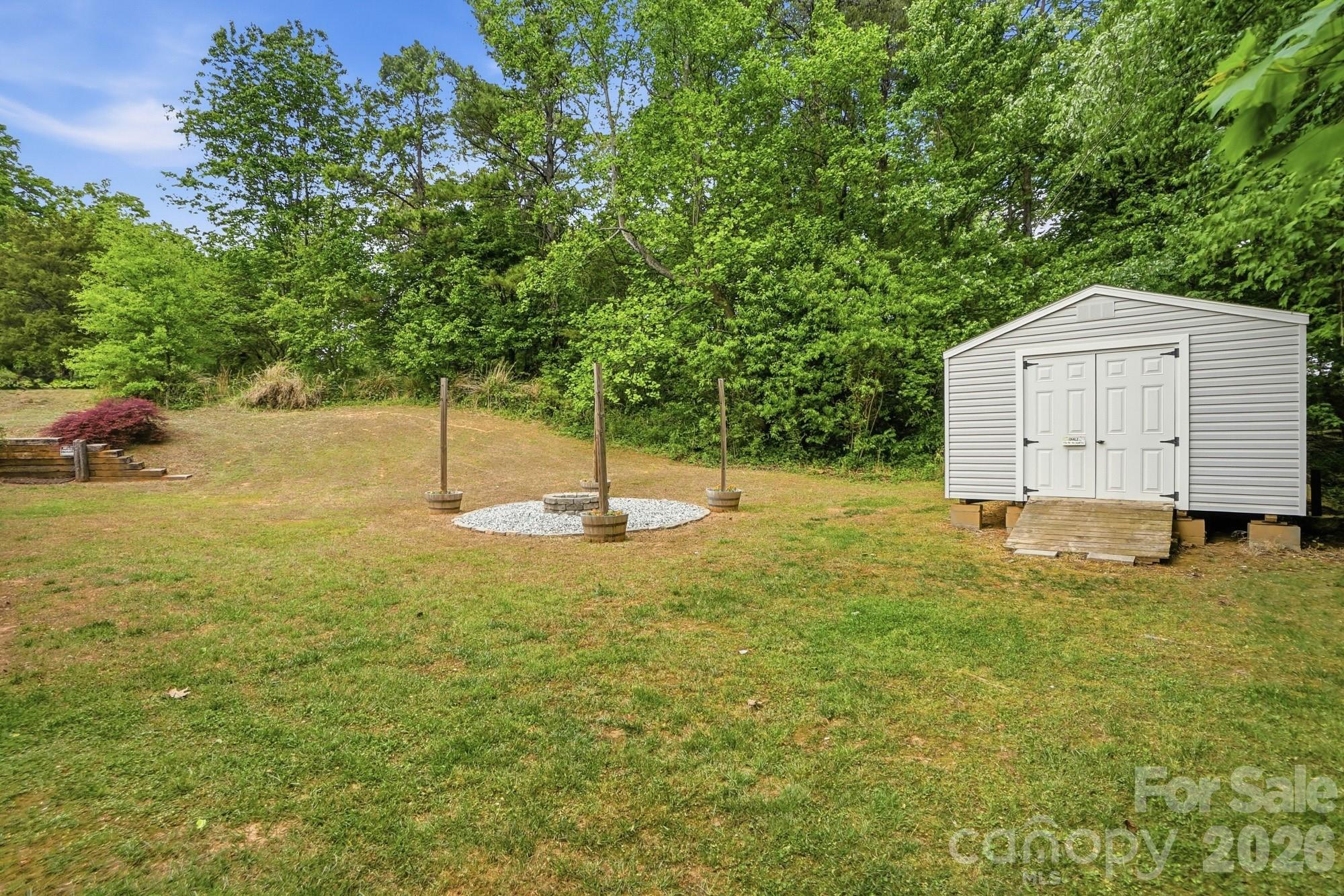 3444 N Oxford Street Claremont NC 28610
