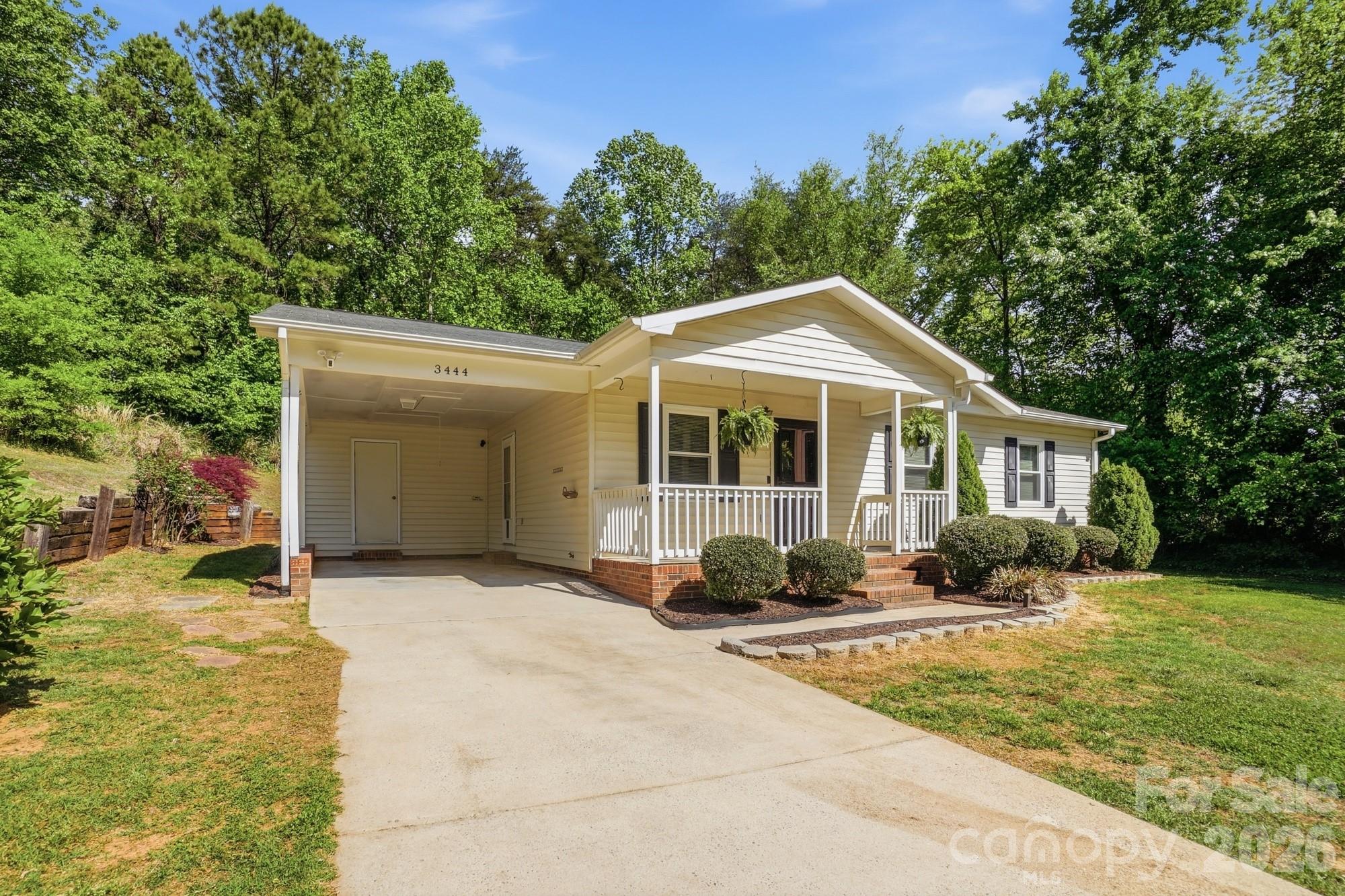 3444 N Oxford Street Claremont NC 28610