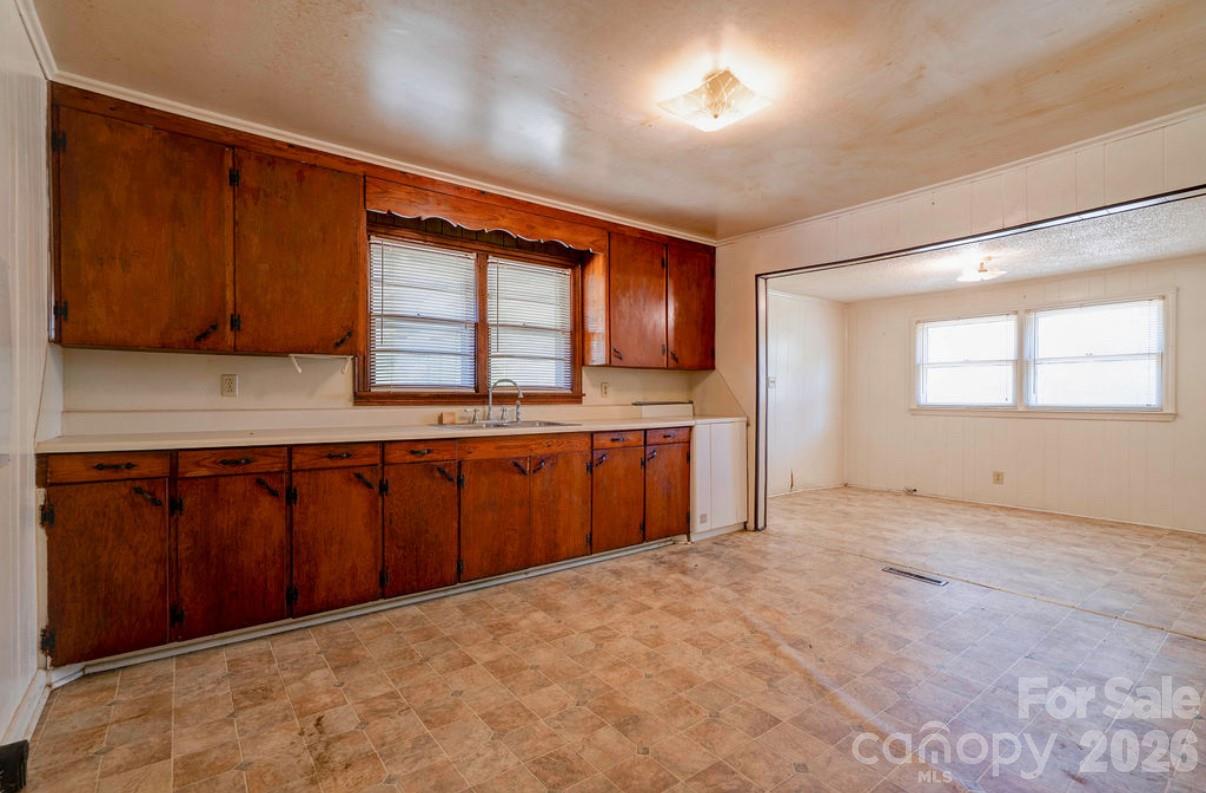237 Lily Street Shelby NC 28152