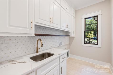 1211 Royal Prince Court Charlotte NC 28211