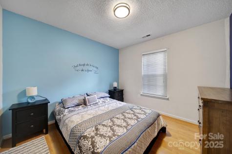 1021 Stinson Glen Lane Charlotte NC 28214