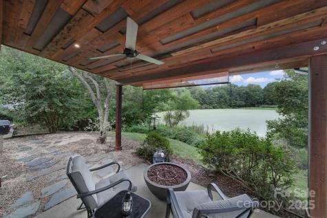 1021 Stinson Glen Lane Charlotte NC 28214