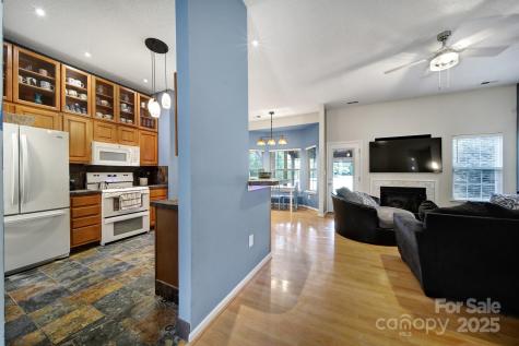 1021 Stinson Glen Lane Charlotte NC 28214