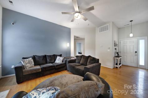 1021 Stinson Glen Lane Charlotte NC 28214