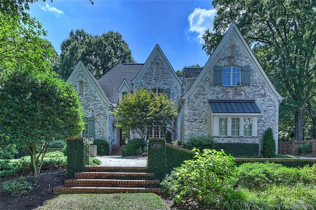 2600 Tanglewood Lane Charlotte NC 28211