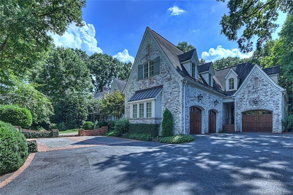 2600 Tanglewood Lane Charlotte NC 28211
