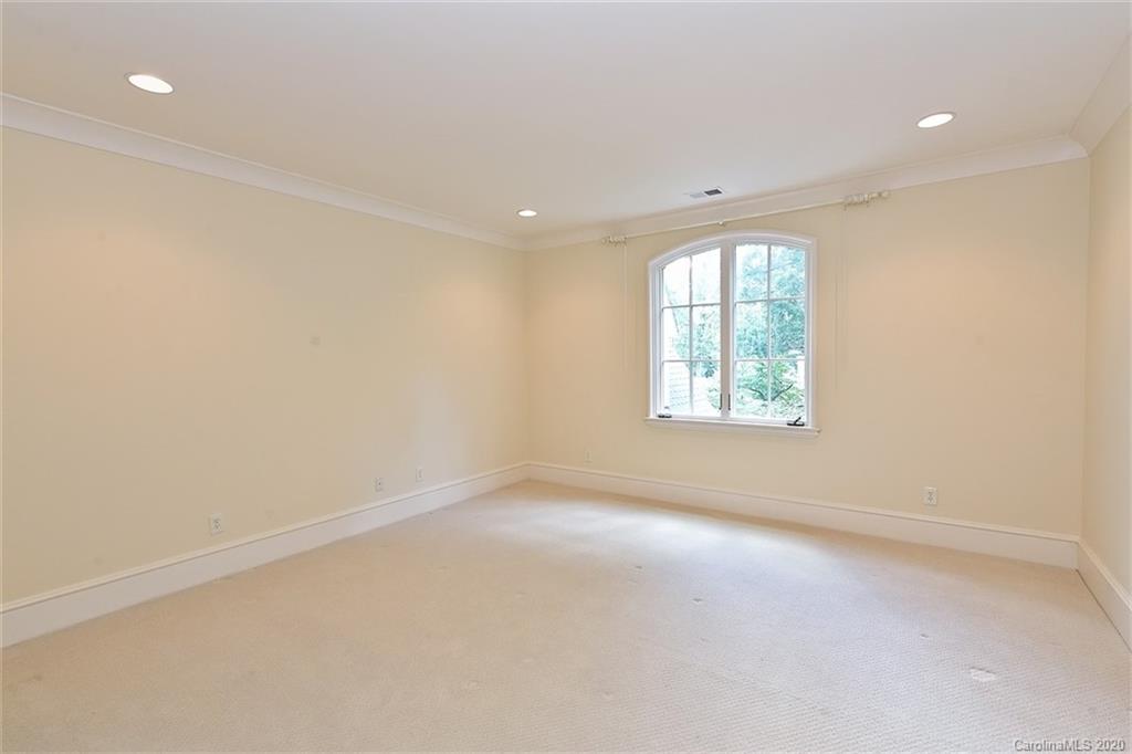 2600 Tanglewood Lane Charlotte NC 28211