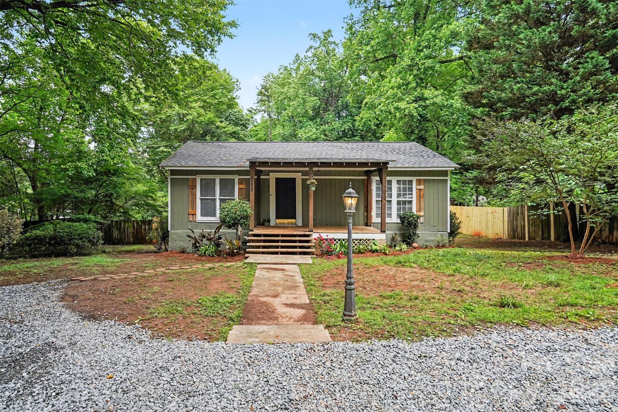 9118 S Lakebrook Road Charlotte NC 28214