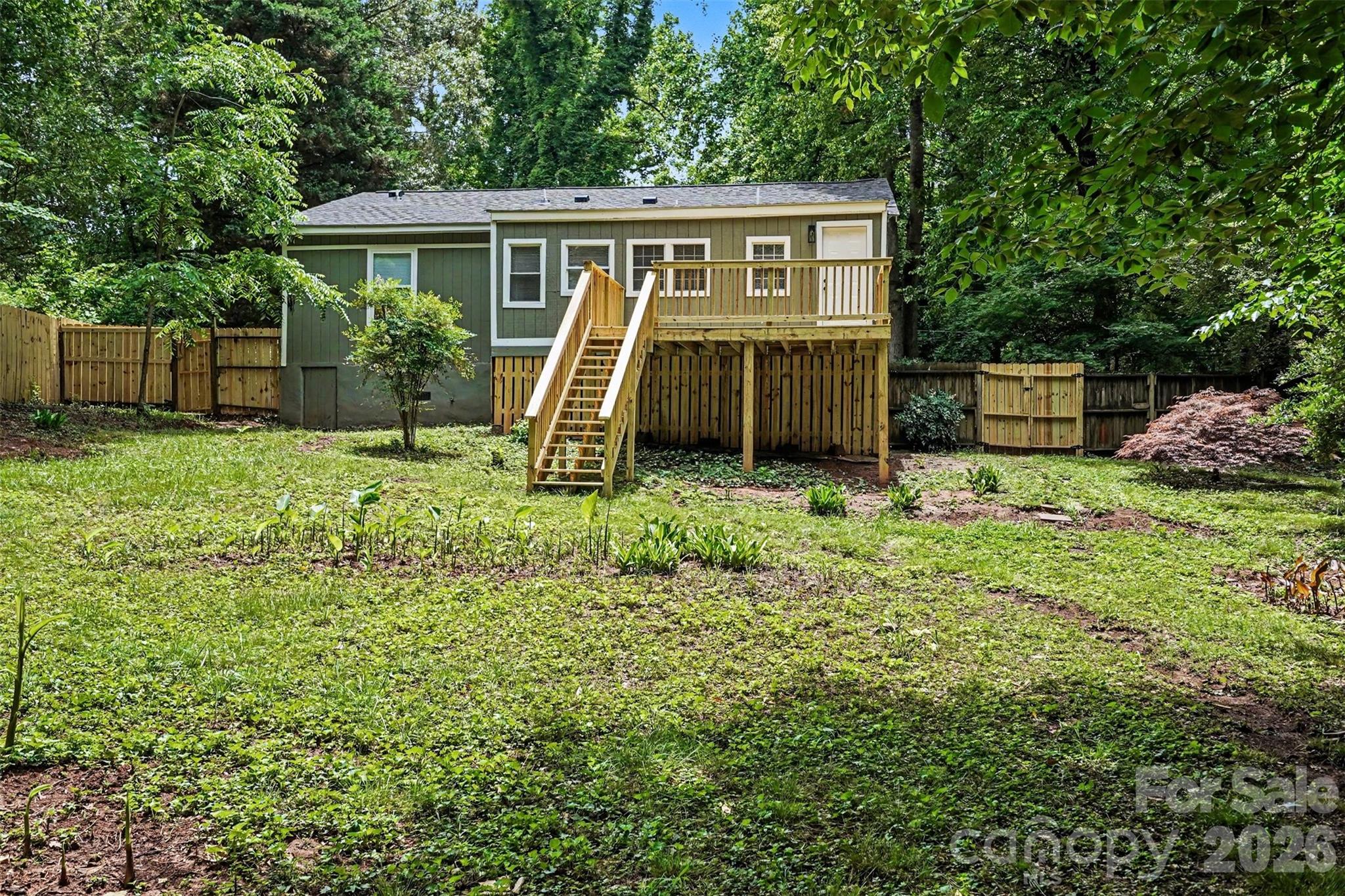 9118 S Lakebrook Road Charlotte NC 28214