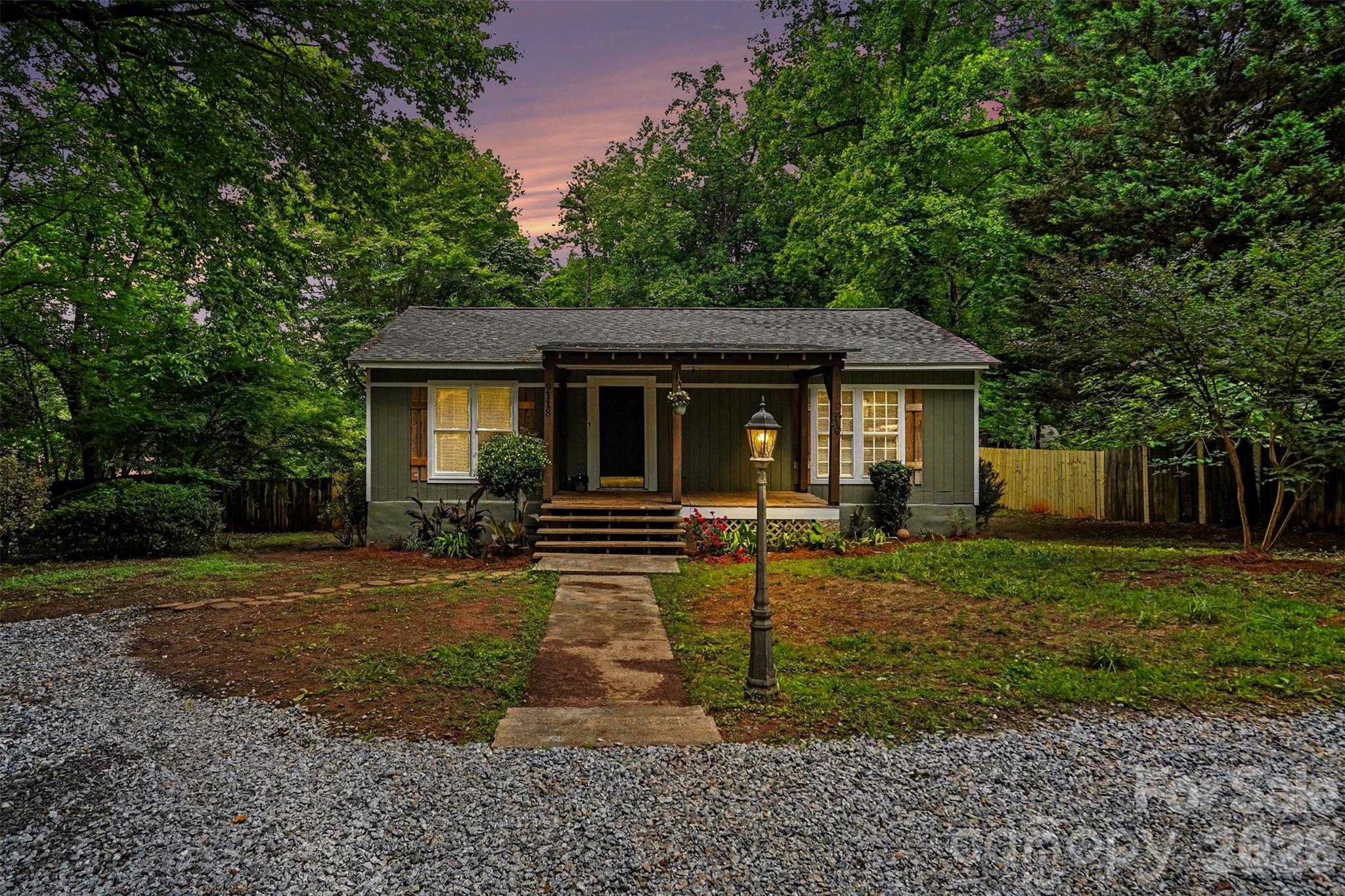 9118 S Lakebrook Road Charlotte NC 28214