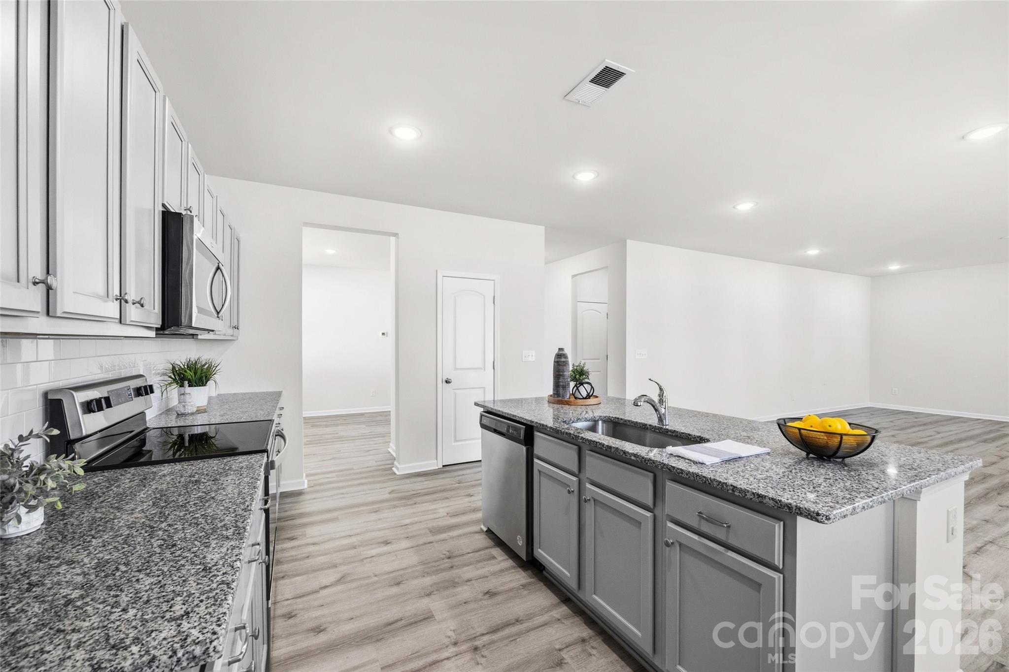 7024 Maple Run Circle Charlotte NC 28215