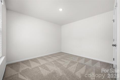 7024 Maple Run Circle Charlotte NC 28215