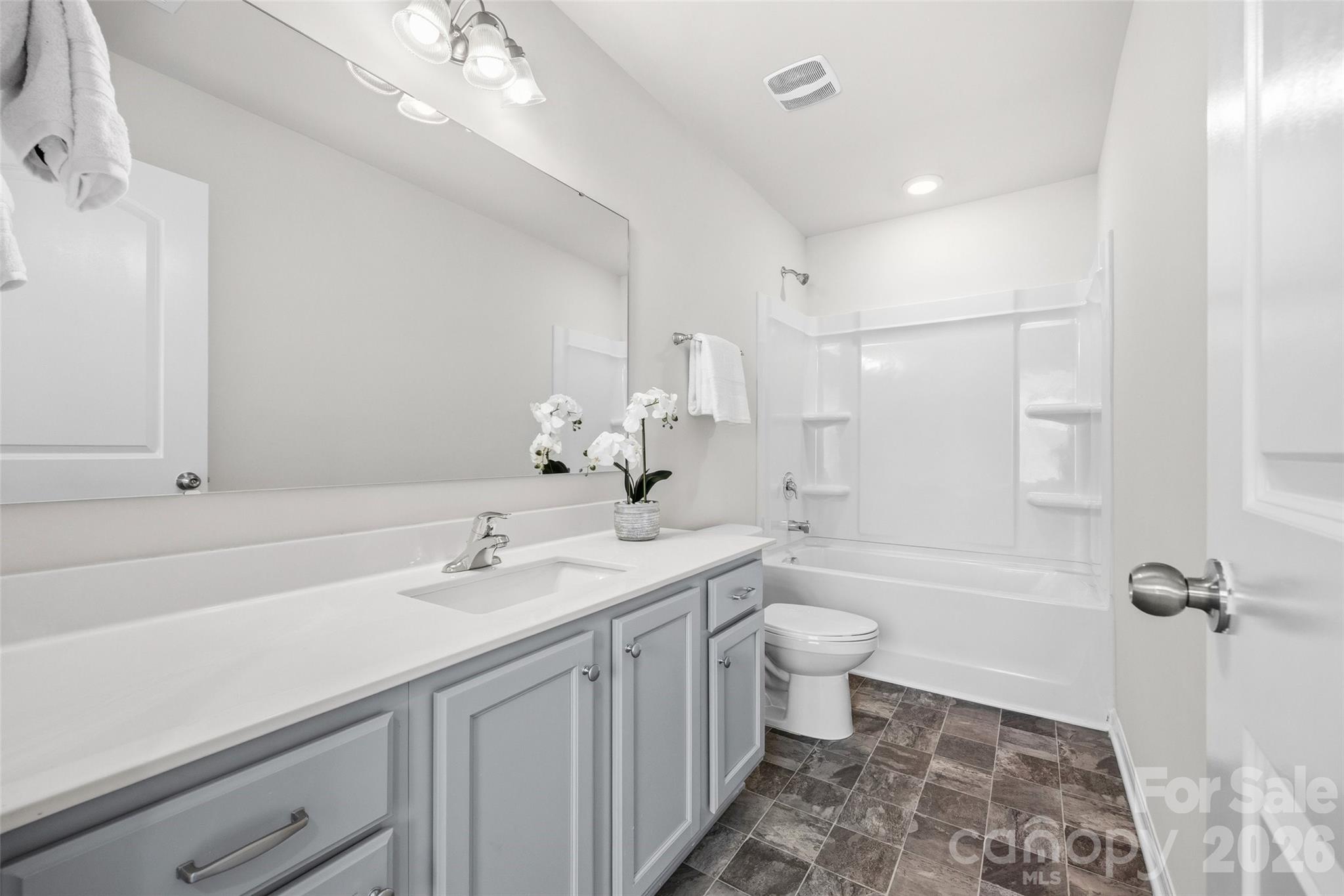 7024 Maple Run Circle Charlotte NC 28215