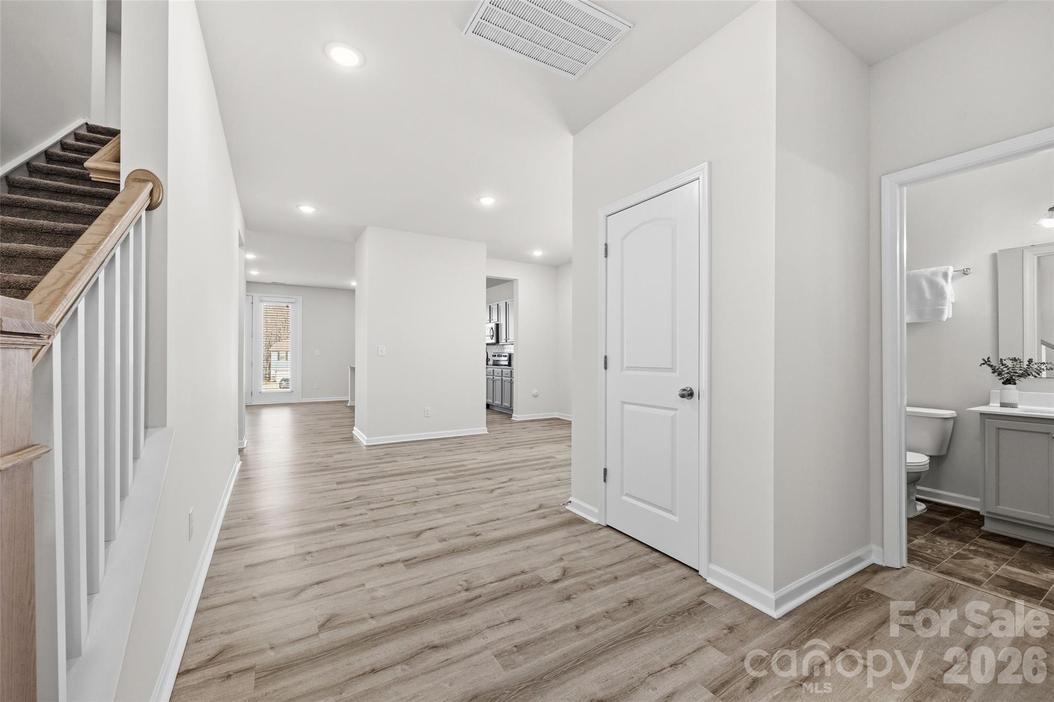 7024 Maple Run Circle Charlotte NC 28215