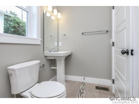 13 Brotherton Avenue Asheville NC 28806