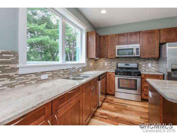 13 Brotherton Avenue Asheville NC 28806