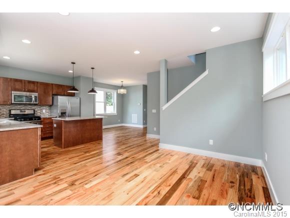 13 Brotherton Avenue Asheville NC 28806