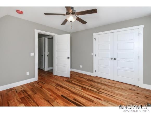13 Brotherton Avenue Asheville NC 28806