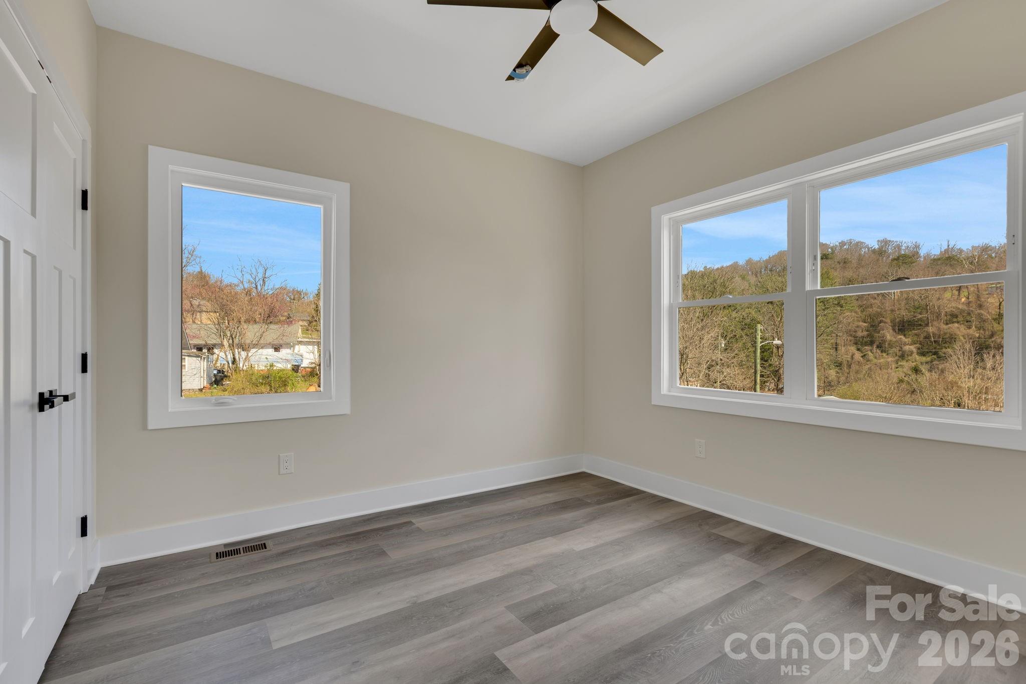 31 Elkwood Avenue Asheville NC 28804
