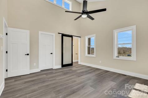 31 Elkwood Avenue Asheville NC 28804