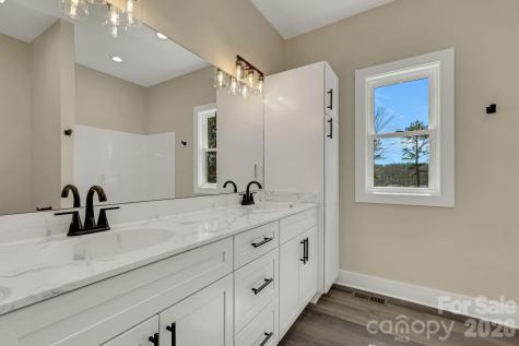 31 Elkwood Avenue Asheville NC 28804