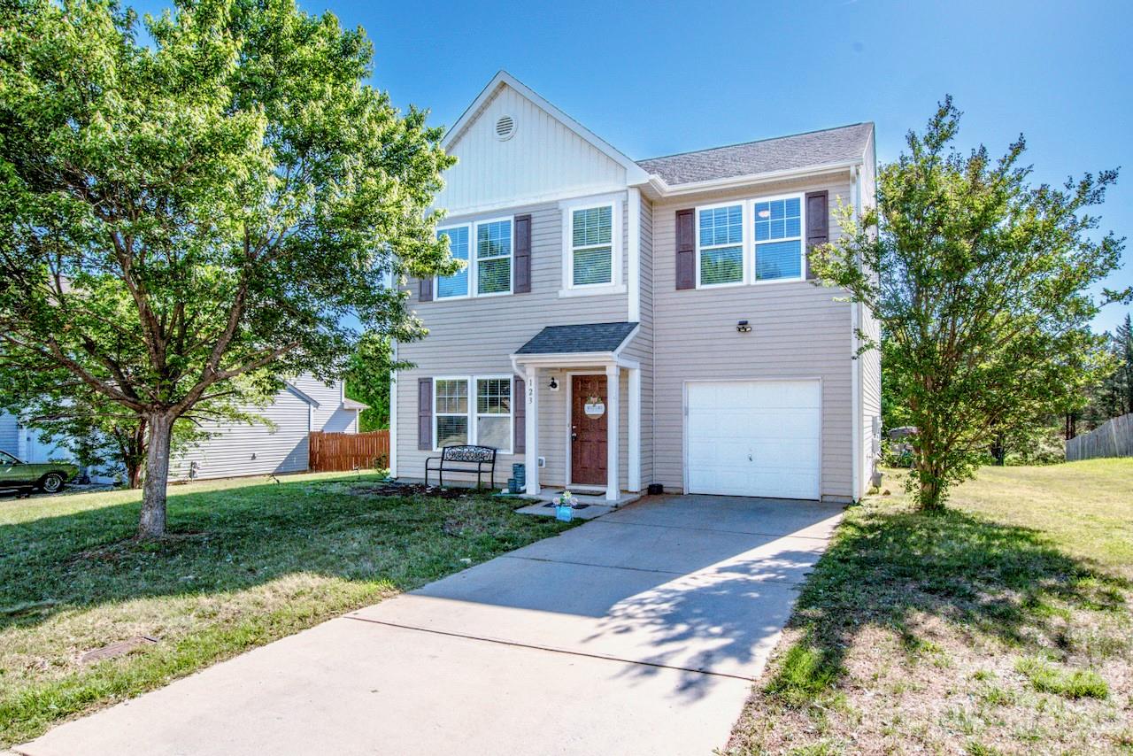 123 Kingsgate Court Statesville NC 28625