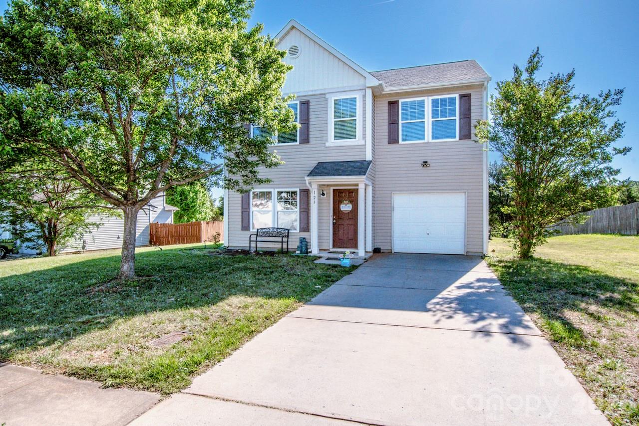 123 Kingsgate Court Statesville NC 28625