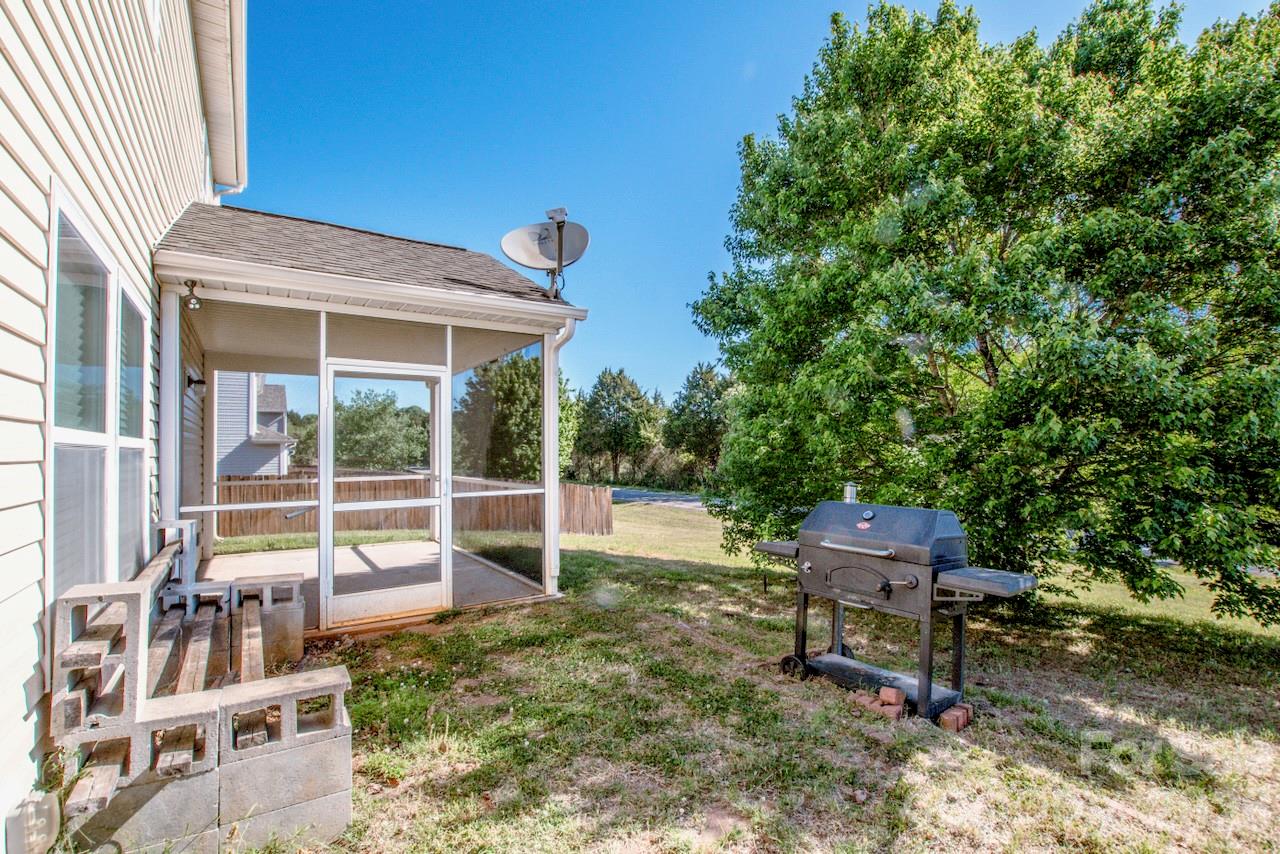 123 Kingsgate Court Statesville NC 28625