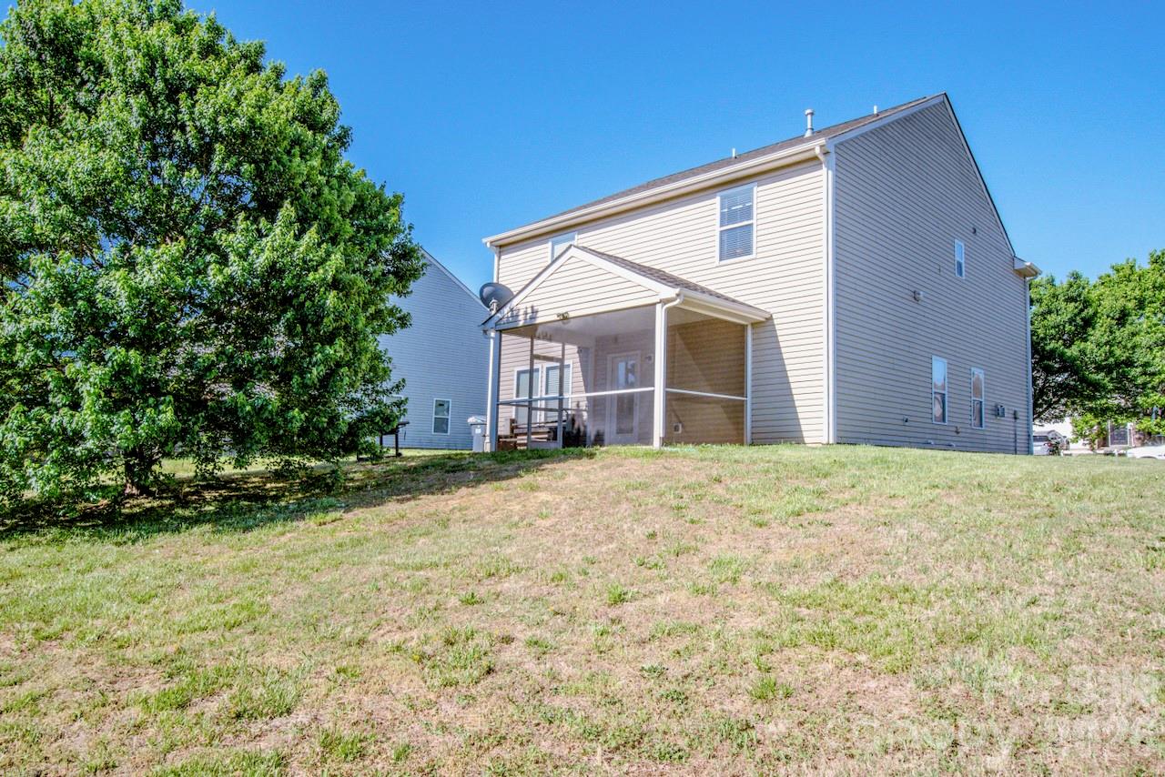 123 Kingsgate Court Statesville NC 28625